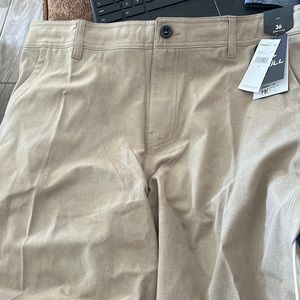 O'Neill shorts. Size 36. Tan. Brand new